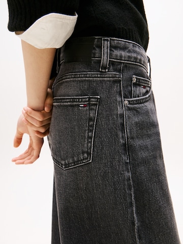 Baggy Jeans 'JEANIE' de la Tommy Jeans pe negru