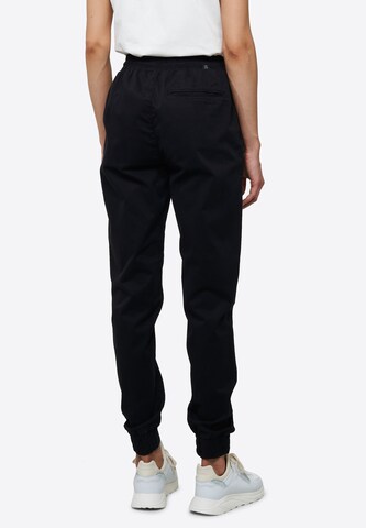 recolution Tapered Chinohose in Schwarz