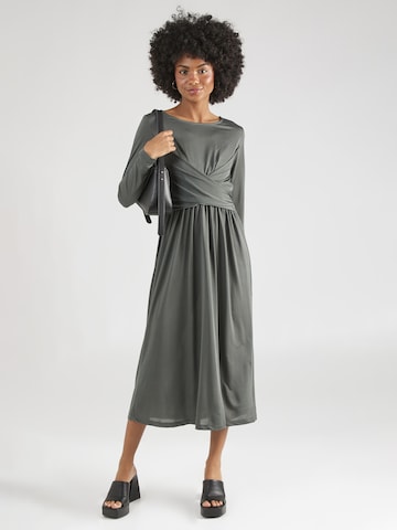 Robe 'Drama' ABOUT YOU en vert : devant