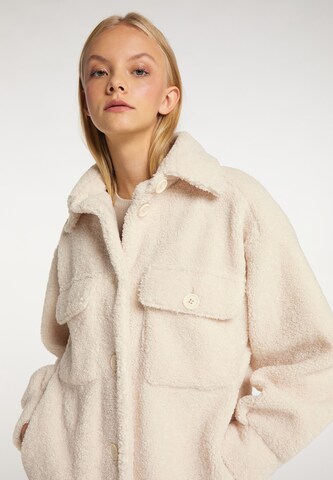 taddy Winter Coat in White