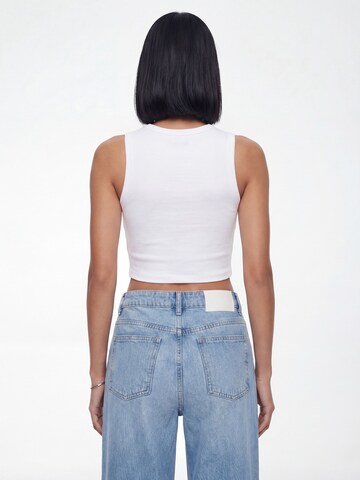 V!BE STUD!OS Τοπ σε λευκό