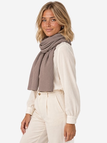 Seasons of April Scarf ' NEA' in Brown