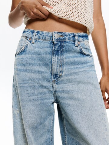 Pull&Bear Baggy Jeans in Blue