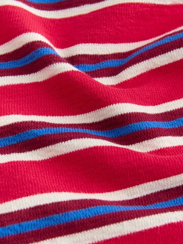 Next Shirt in Rot