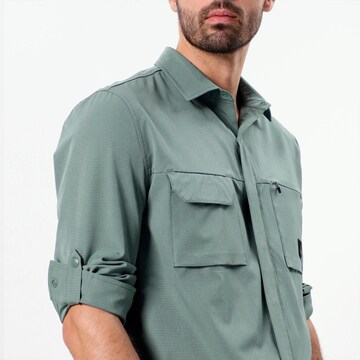 OCK Regular fit Athletic Button Up Shirt in Green