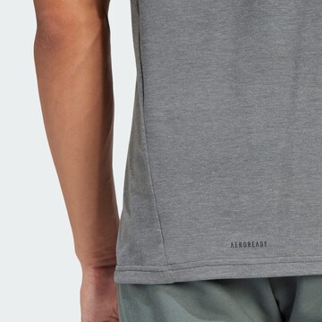 ADIDAS PERFORMANCE Функционална тениска 'Designed for Training' в сиво