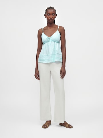 Top di HOLLISTER in blu