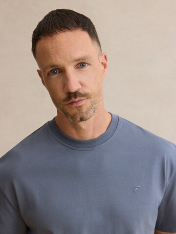 DAN FOX APPAREL T-Shirt 'Arthur' in Blau