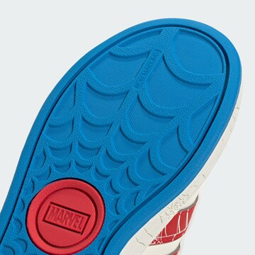ADIDAS SPORTSWEARTenisice 'Marvel Spider-Man Grand Court' - bijela boja
