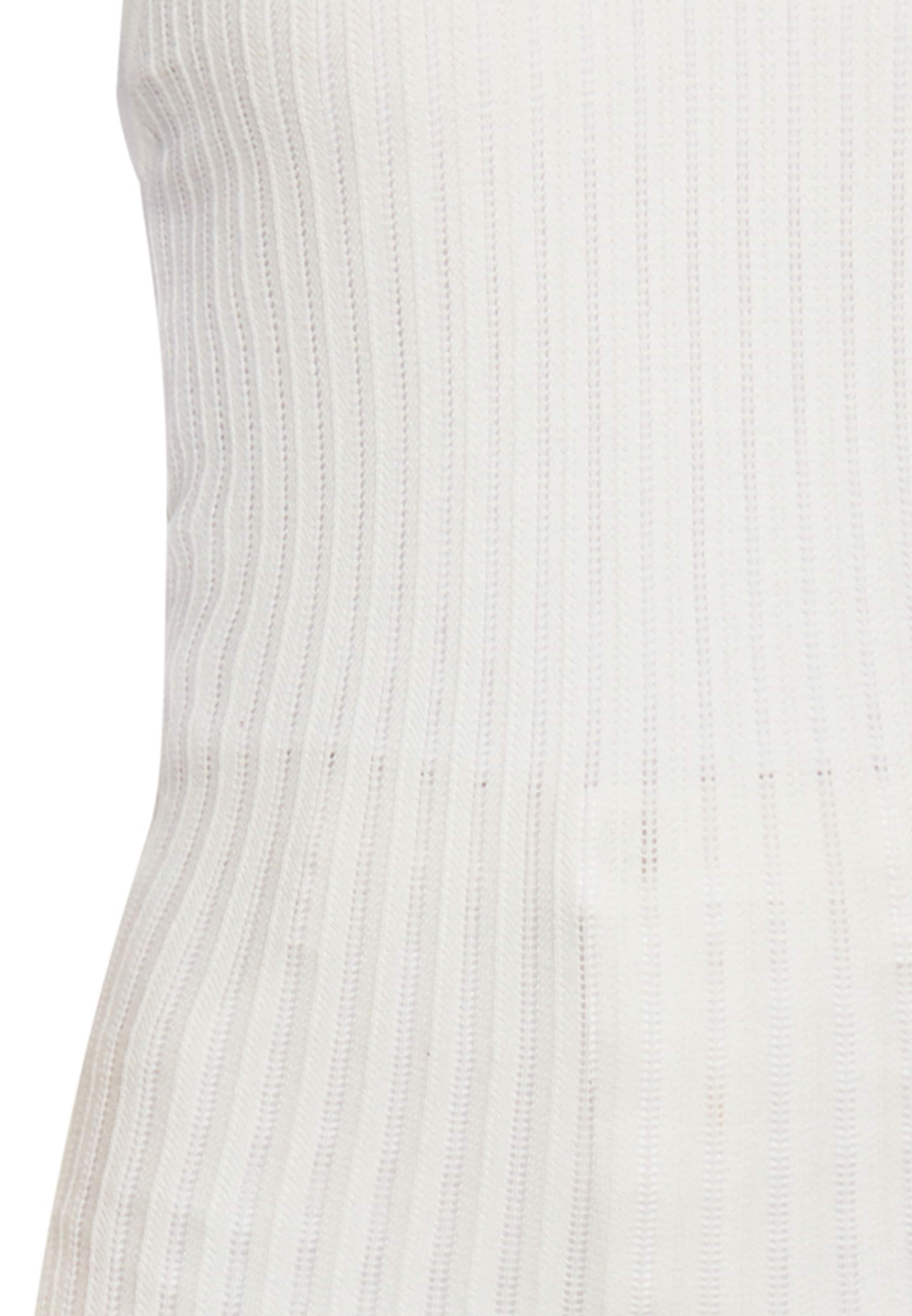 ebeeza Stickad klänning i vit