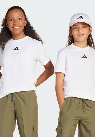 ADIDAS SPORTSWEAR Функционална тениска в бяло