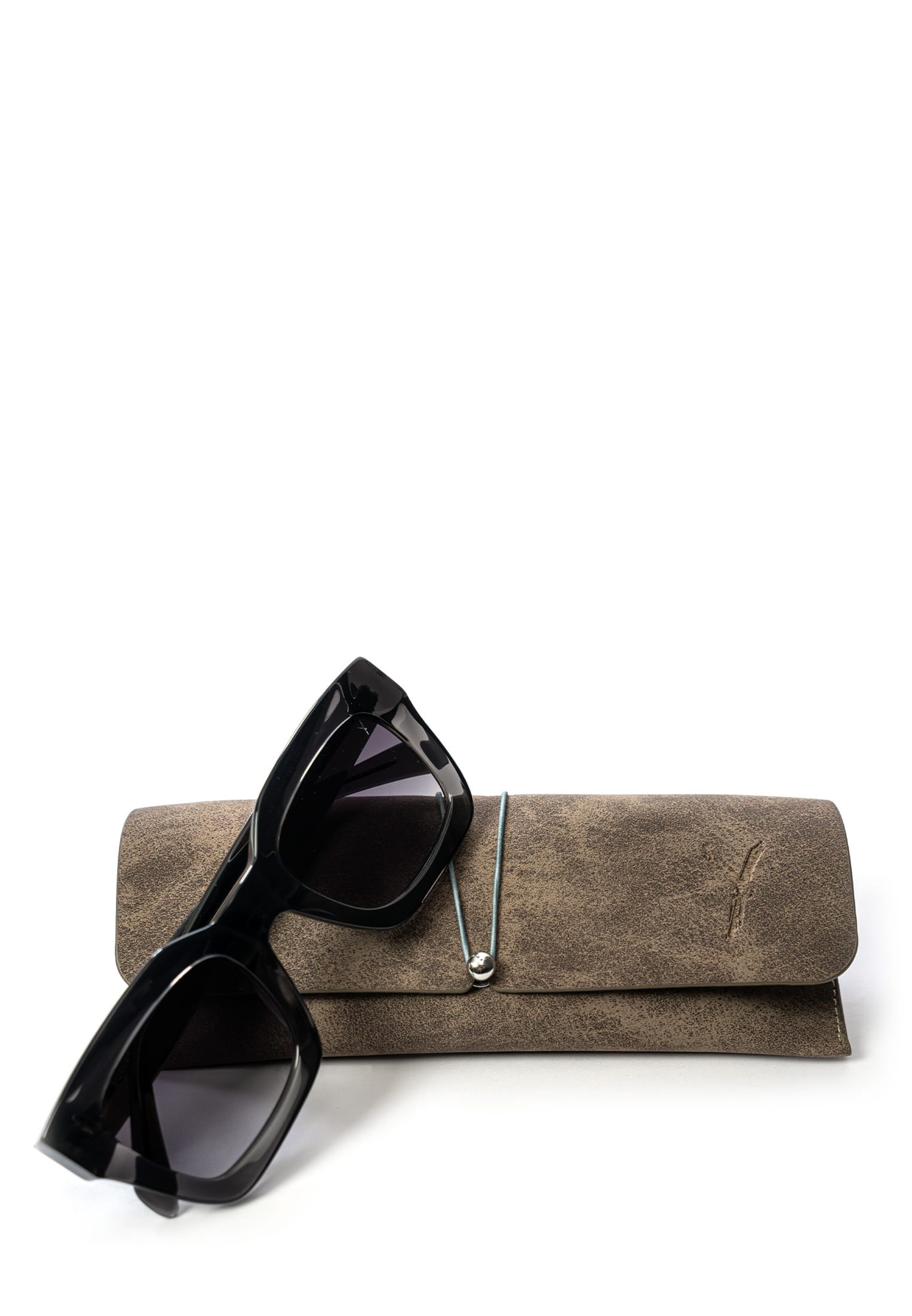 Lunettes de soleil ' SFY Anny ' Suri Frey en gris