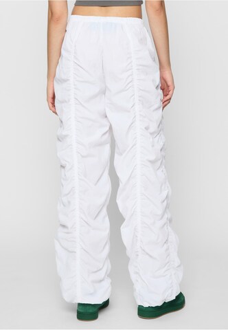 Regular Pantalon Karl Kani en blanc