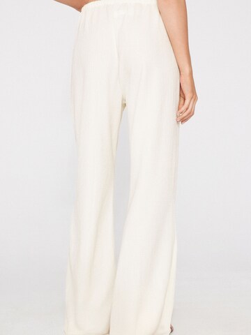 Tezenis Regular Pants in White