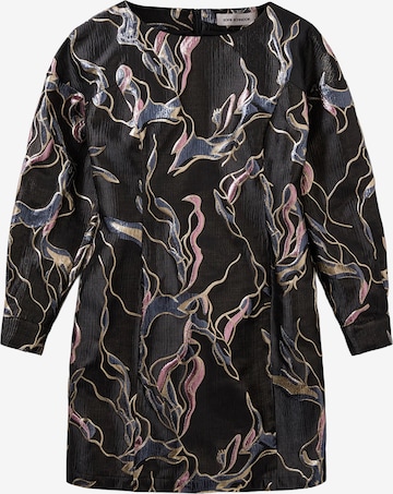 Sofie Schnoor Cocktailmekko 'Zola' värissä musta: etupuoli