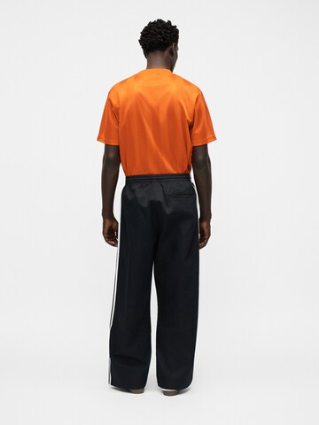 ADIDAS ORIGINALS Loosefit Παντελόνι σε μαύρο