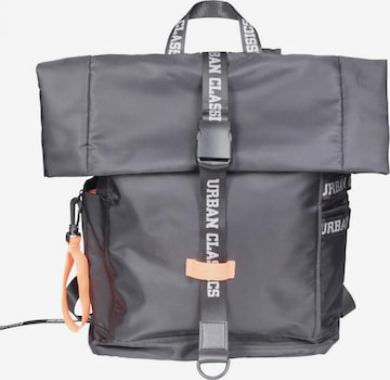 Urban Classics Rucksack in Schwarz: predná strana