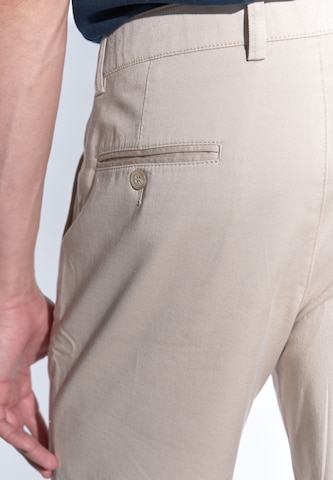 Steffen Klein Regular Shorts in Beige