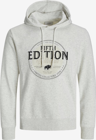 JJ Rebel Collegepaita 'JREBLASSE' värissä valkoinen: etupuoli