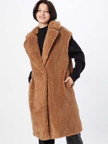 TAIFUN Vest in Brown: front