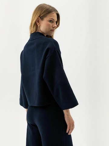 Holebrook Between-Season Jacket ' Jane ' in Blue