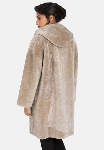 Werner Christ Winter Coat 'Aya' in Beige