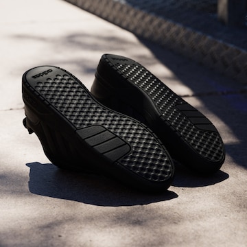 ADIDAS SPORTSWEAR - Zapatillas deportivas bajas 'Courtwave' en negro