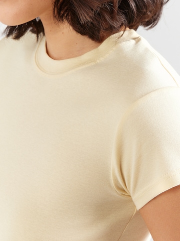 TOPSHOP Koszulka 'EVERYDAY' w kolorze żółty