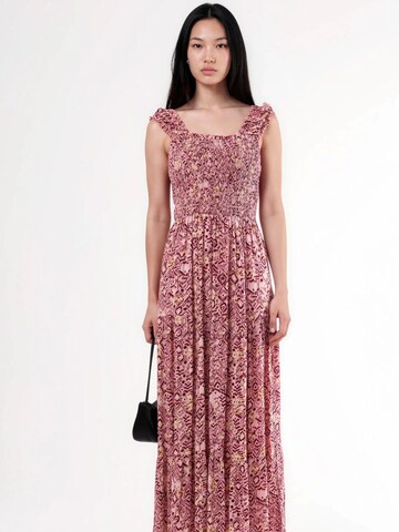 Busem Jurk in Rood