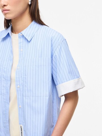 ROUGE EDIT Bluse i blå