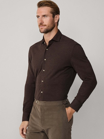 Hackett London Slim Fit Hemd in Braun