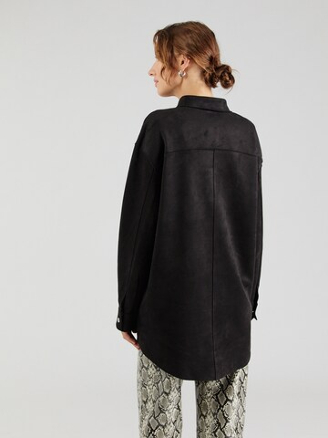 ONLY Mantel  'ONLJOLINE' in Schwarz