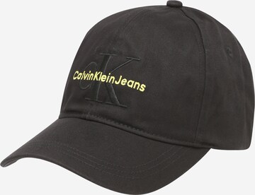 Calvin Klein Jeans Cap in Black: front