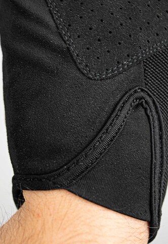 REUSCH Athletic Gloves 'Graver' in Black