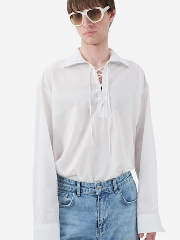 Giesto Shirt 'Hemden' in White: front