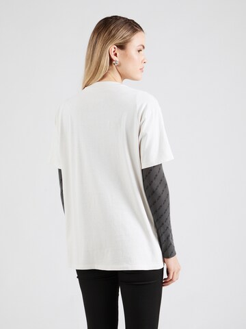 Abercrombie & Fitch T-Shirt in Beige