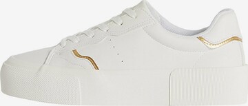 Bershka Sneaker in Weiß