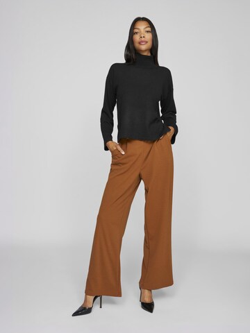 VILA Sweater in Black