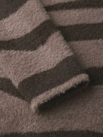 STREET ONE Sweater in Brown