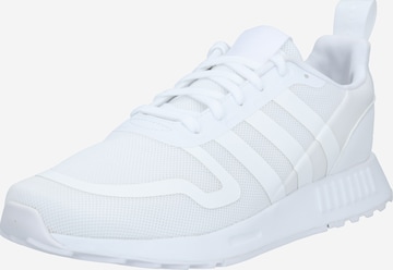 ADIDAS ORIGINALS حذاء رياضي بلا رقبة 'Multix' بـ أبيض: الأمام
