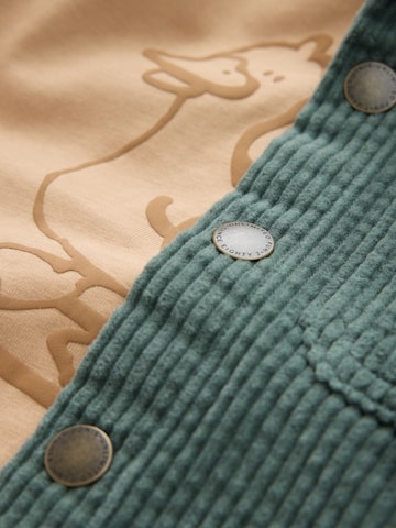 Next - Conjunto en verde