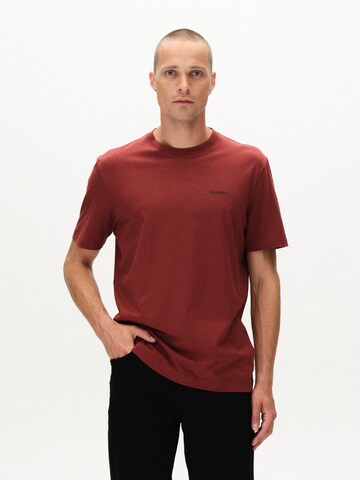 GABBA Shirt 'Dune' in Rood: voorkant