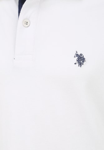 Maglietta di U.S. POLO ASSN. in bianco