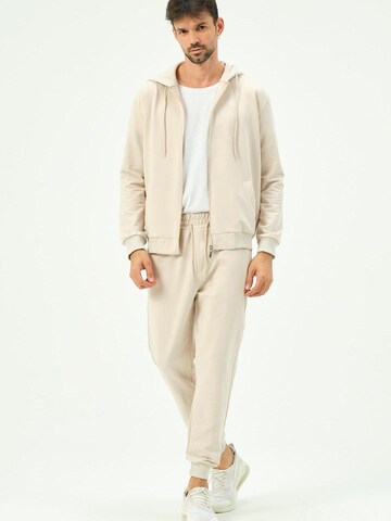 C&City Pyjama in Beige