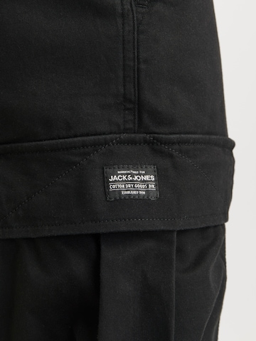 JACK & JONES Tapered Cargo nadrágok 'JPSTKANE JONNIE' - fekete