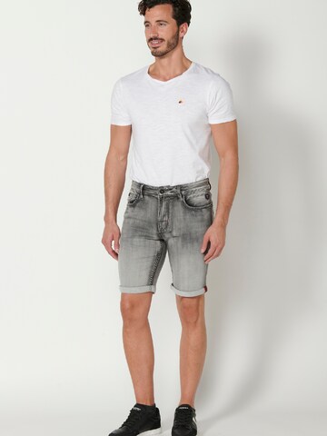 KOROSHI Slimfit Shorts in Grau