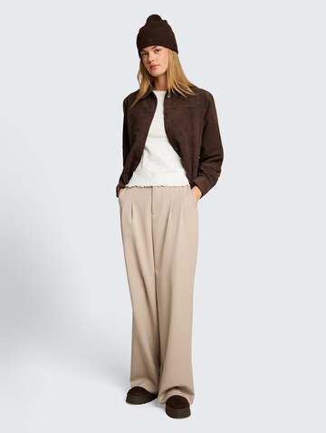TOM TAILOR DENIM Tussenjas in Bruin