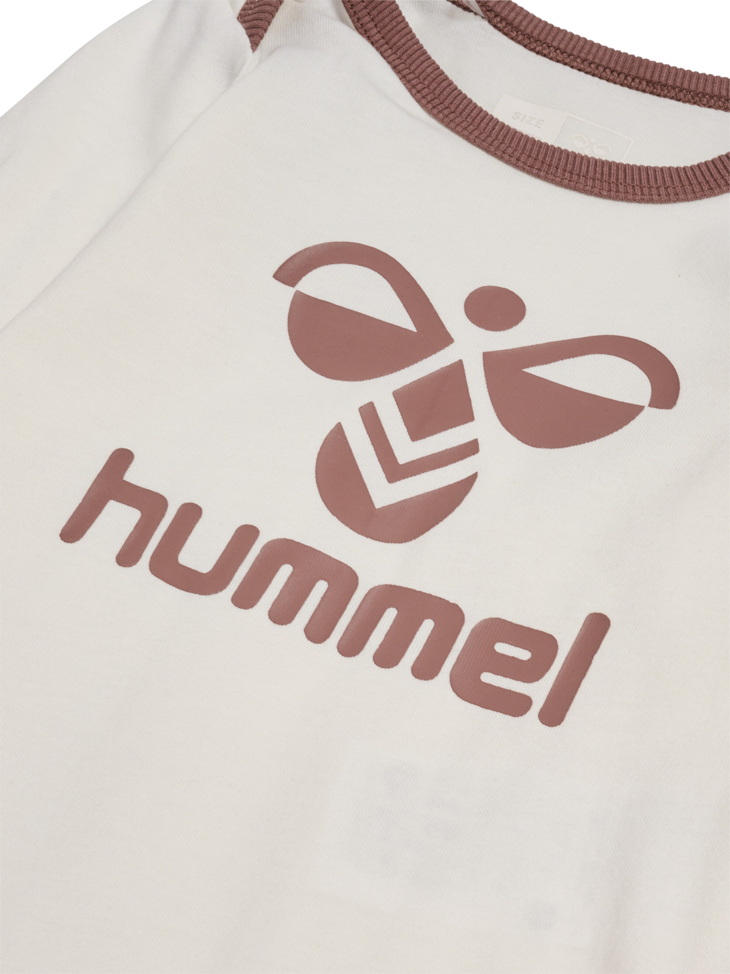 Hummel Set in Braun