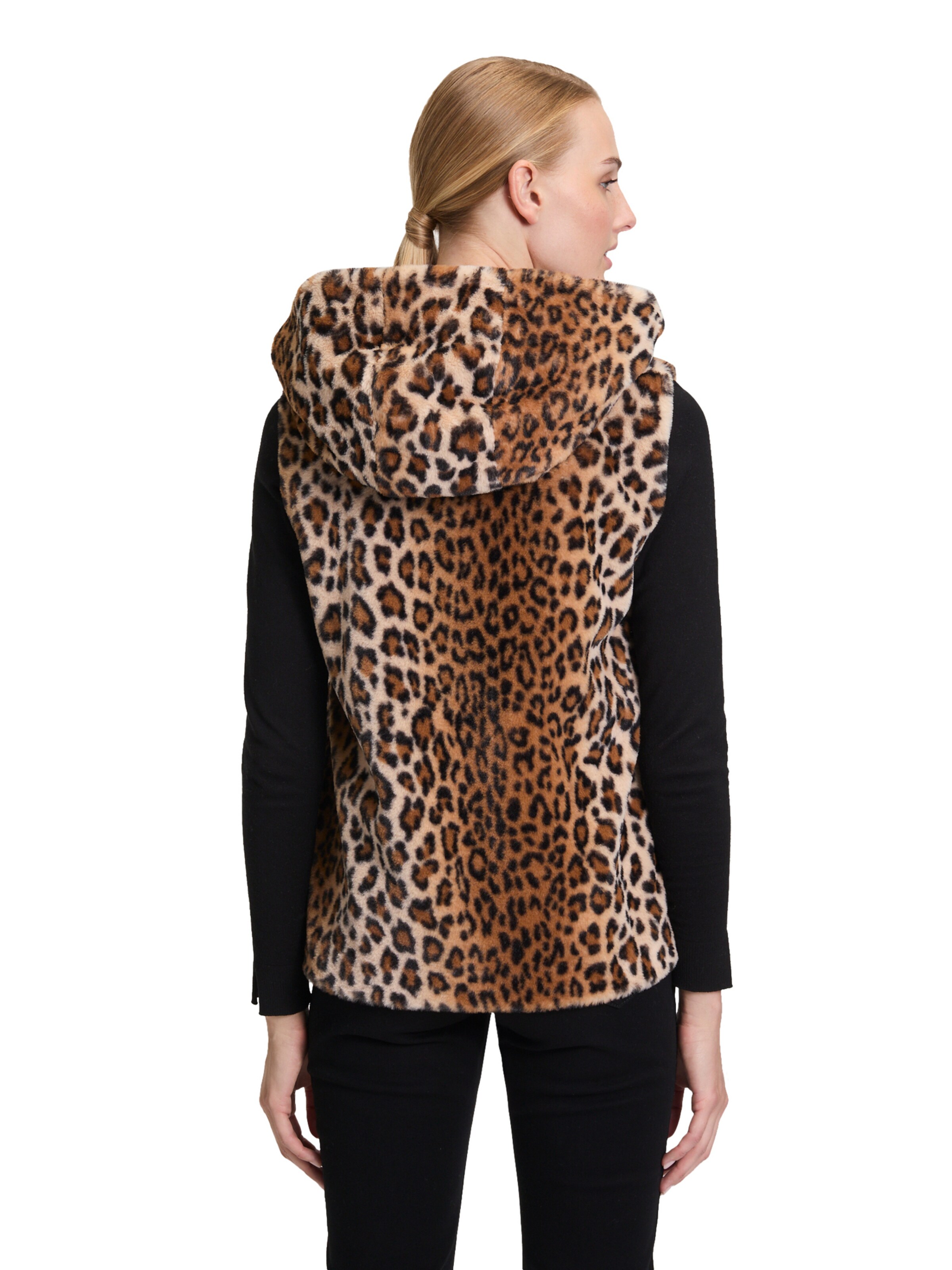 Betty Barclay Vest in Brown