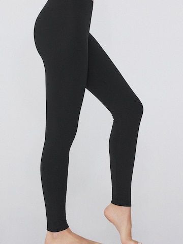 Tezenis Skinny Leggings in Schwarz